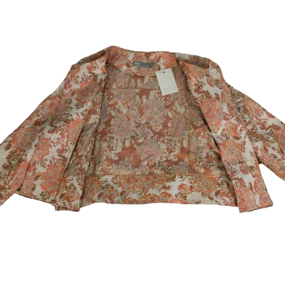 NWT | ASOS Floral Jacquard Cropped Blazer with Raw Edge Details | UK 12/US 8 - Picture 6 of 9